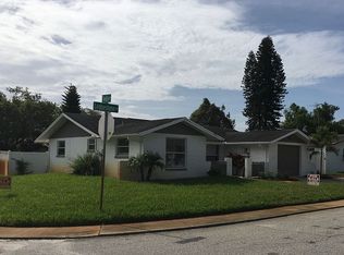 9424 Ledgestone Ln, Port Richey, FL 34668