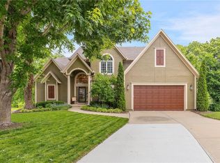 22614 W 46th Ter, Shawnee, KS 66226