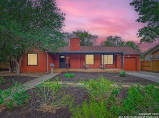 310 E Nottingham Dr, San Antonio, TX 78209