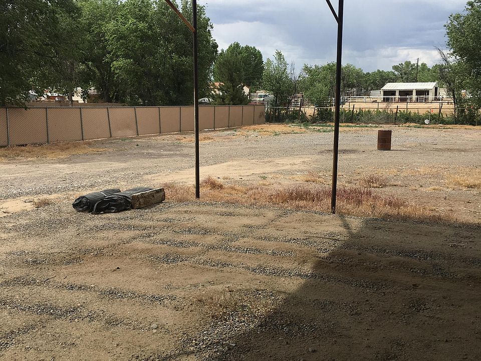 2nd image of 2806 Southside River Rd