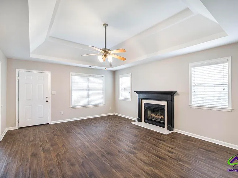 200 Stirling Bridge Dr — Photo 8