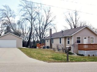 N3236 Beach Rd, Lake Geneva, WI 53147