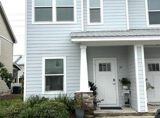 43 N Sand Palm Rd, Freeport, FL 32439