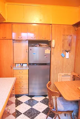 Sold by Corcoran | media 7