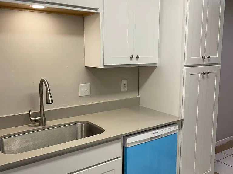 809 San Saba Dr — Photo 3