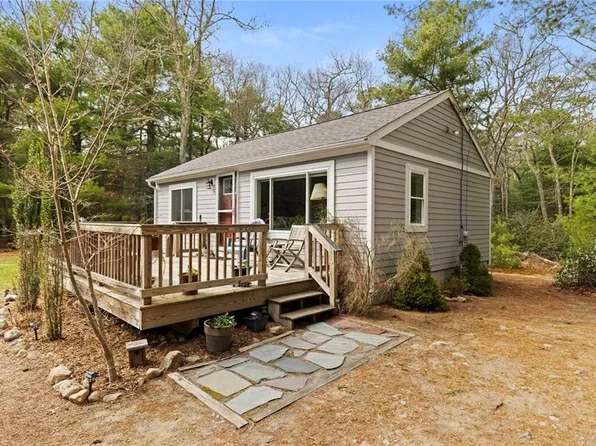 400B Gravelly Hill Rd, South Kingstown, RI 02879