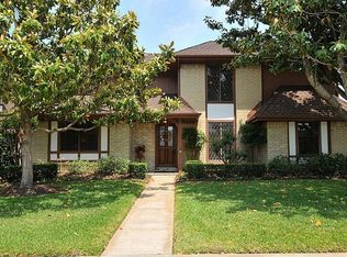 2907 Green Fields Dr, Sugar Land, TX 77479