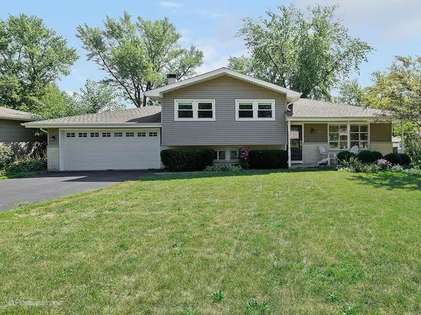 5735 Virginia Ave, Clarendon Hills, IL 60514