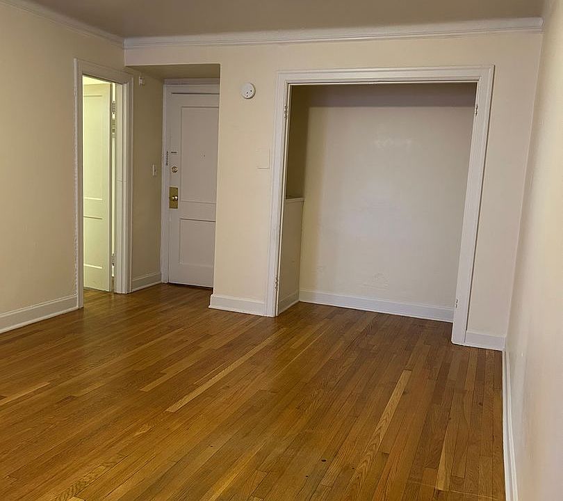 1st image of 1619 Belmont Ave APT 205