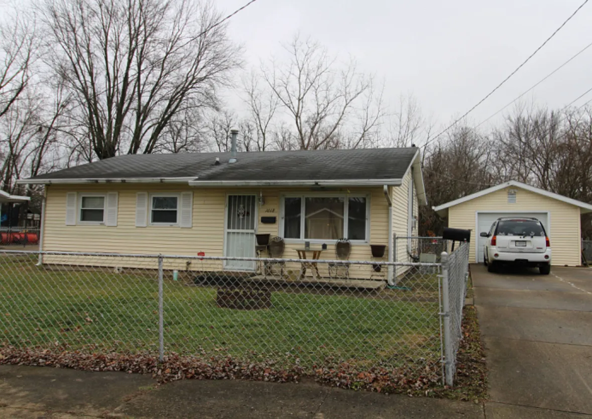 1018 Silver Ct photo 1