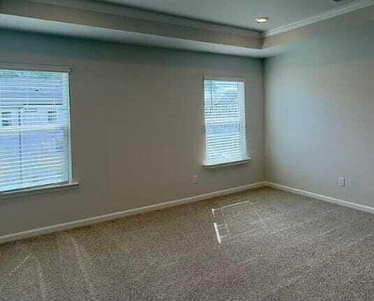 5th image of 1464 Hasse Ave