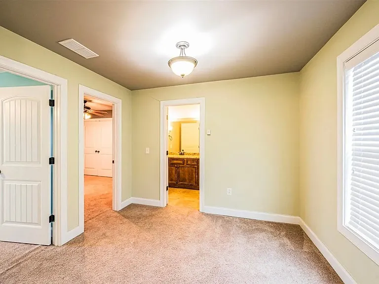1395 Ivan Downs Blvd — Photo 26