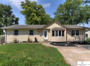 3418 S 108th St, Omaha, NE 68144