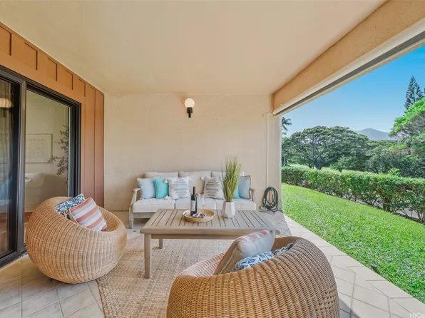 321 Kaelepulu Dr #103, Kailua, HI 96734