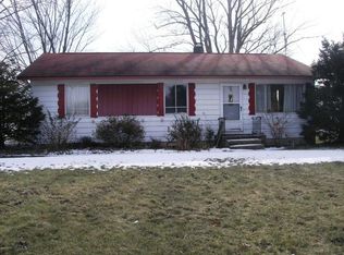 12733 Riverside Dr, White Pigeon, MI 49099