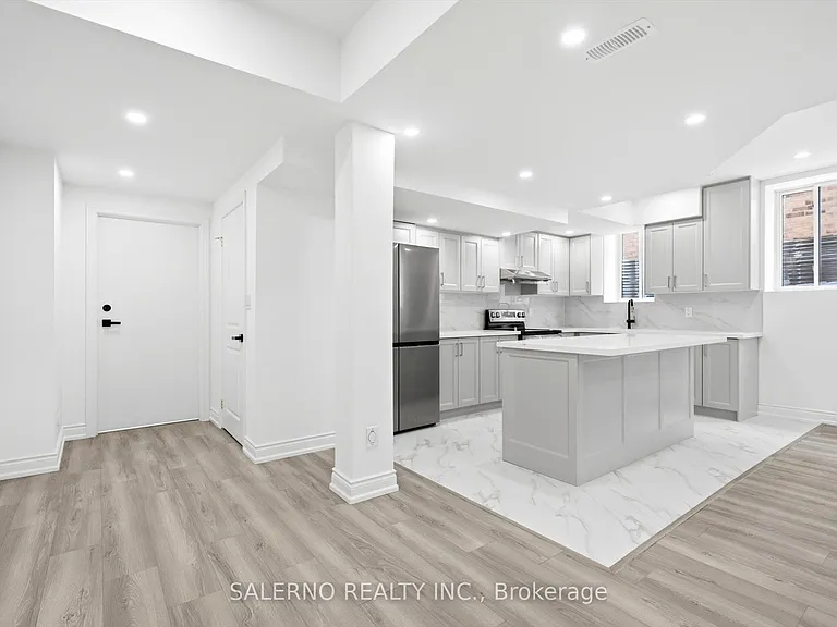 10 Virtue Cres #LOWER — Photo 11