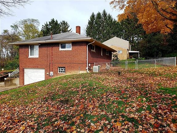 3rd image of 189 Wallace Ln