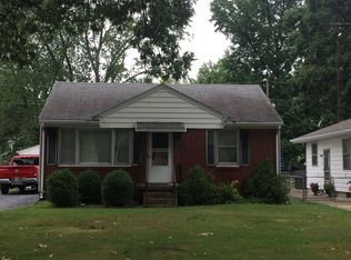 2027 N 21st St, Springfield, IL 62702