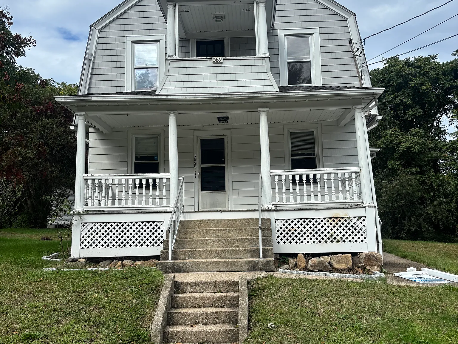 3 bed, 900 sqft, $2,500 — Photo 1