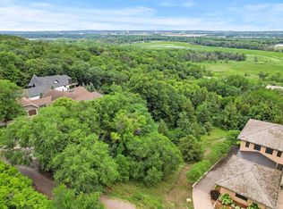 9993 Dell Rd, Eden Prairie, MN 55347