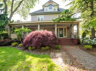 74 S Marion Pl, Rockville Centre, NY 11570