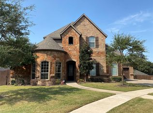 8529 High Point Ct, North Richland Hills, TX 76182