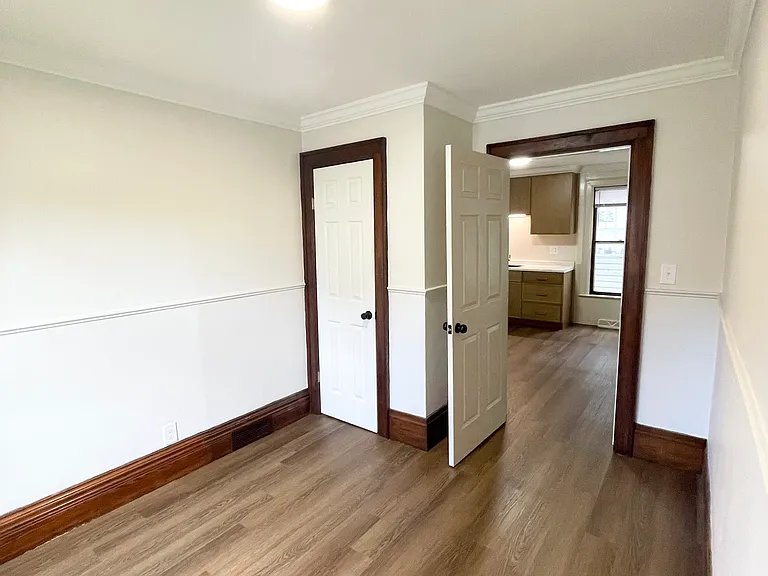 401 Dearborn St #1 — Photo 11