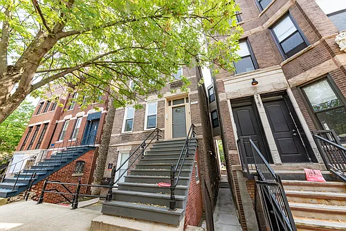2145 W Webster Ave #2 Photo 1