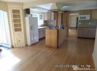 301 Manor Rd, Bloomfield Hills, MI 48304