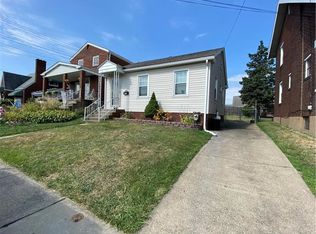 426 Ford St, West Mifflin, PA 15122