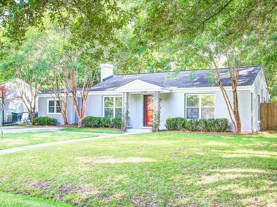1236 Parkwood Esatates Dr