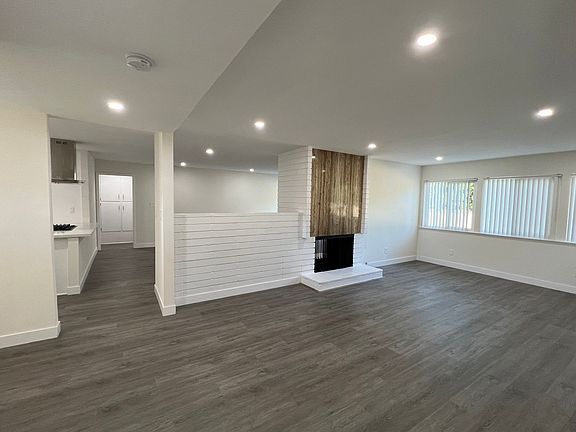 4th image of 991 S Mancos Pl