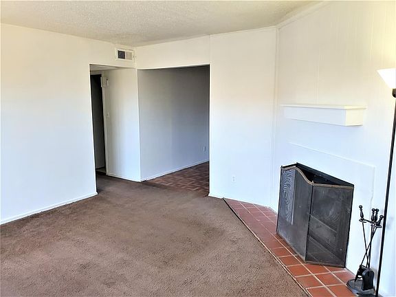 4th image of 401 12th Ave #304