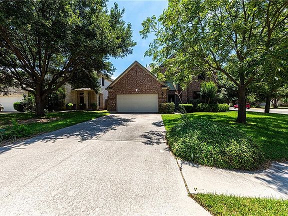 3rd image of 10217 Cassandra Dr