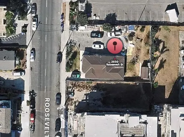 2650 Roosevelt St, Carlsbad, CA 92008