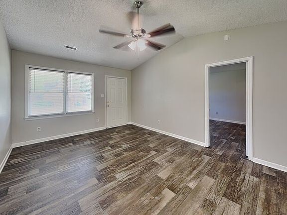 3rd image of 2215 Medlin Ct