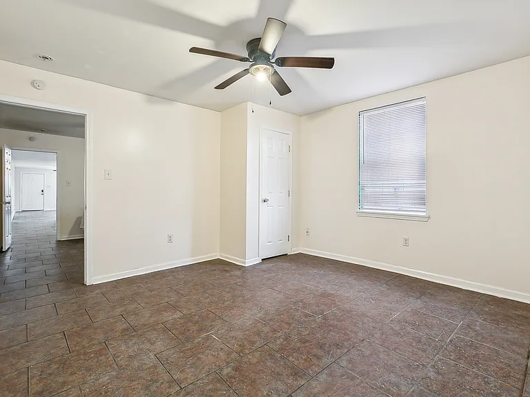 2338 Annette St #1 — Photo 8