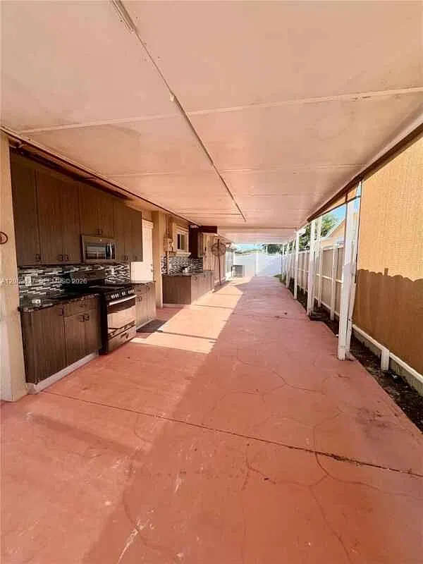 7601 Simms St # 7601 Hollywood, Fl 33024 — Photo 1