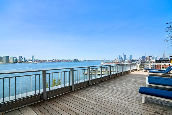 Rented by Compass | media 14