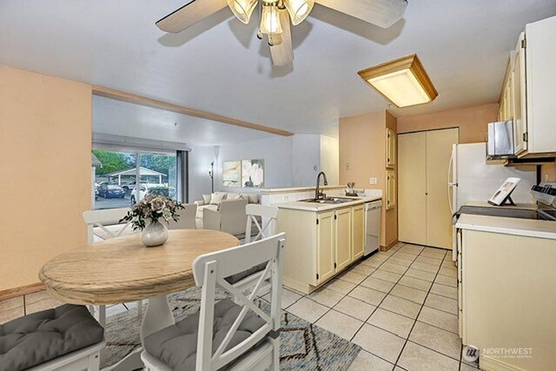4th image of 1001 W Casino Road #A103