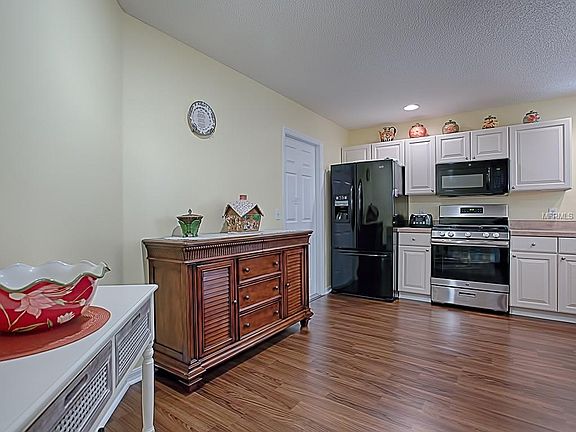 3rd image of 7594 SE 171st Sun Valley Pl