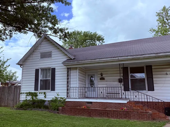 927 E Promenade St, Mexico, MO 65265