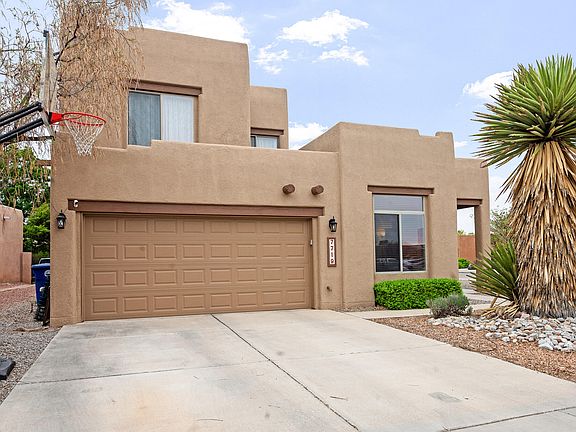 2nd image of 7719 Calle Paraiso NE