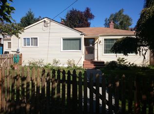 3850 39th Ave S, Seattle, WA 98118