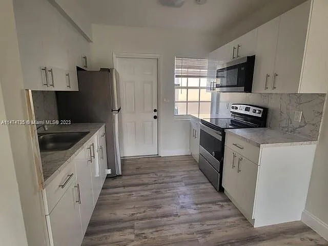 1512 NE 109th St #1512 — Photo 13