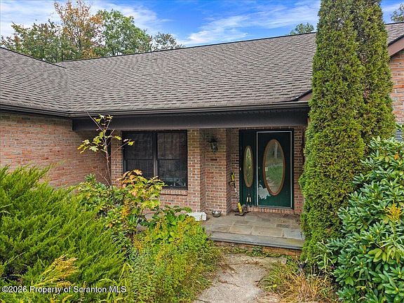 3rd image of 2273 Green Rd