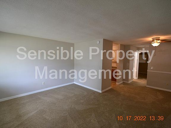 4th image of 2344 Shelley St APT 5