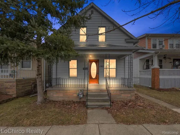 1763 McKinley St, Wyandotte, MI 48192