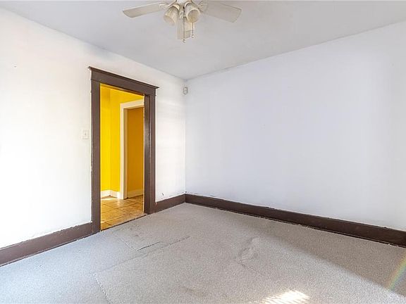 4th image of 41 Lorenz Ave