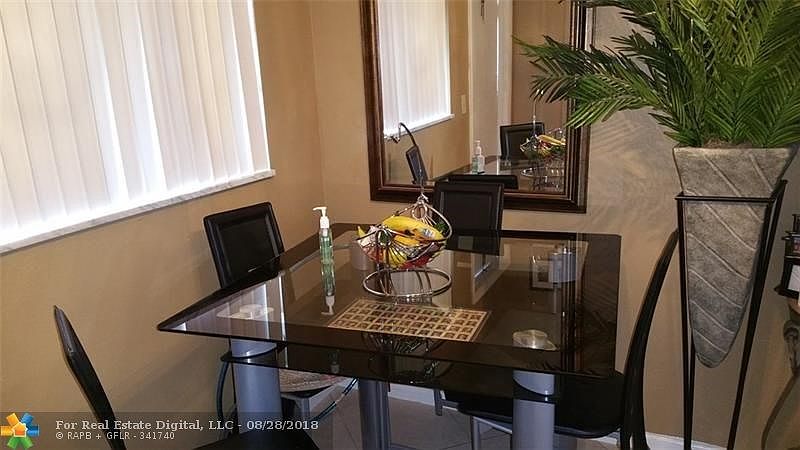 2nd image of 1021 Crystal Lake Dr APT 309